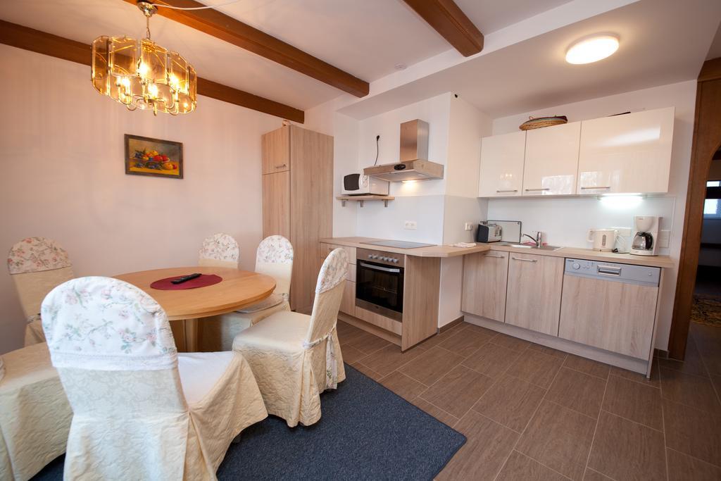 Ferienwohnung Haus Hoffmann Sonnenalpe Nassfeld Exterior foto