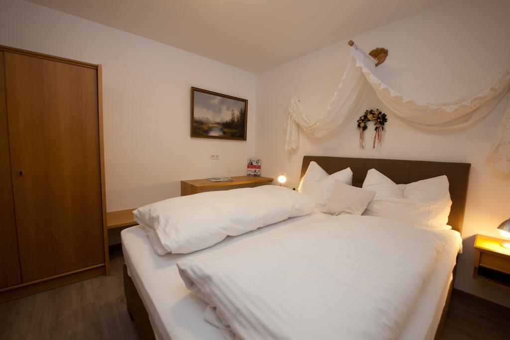 Ferienwohnung Haus Hoffmann Sonnenalpe Nassfeld Exterior foto