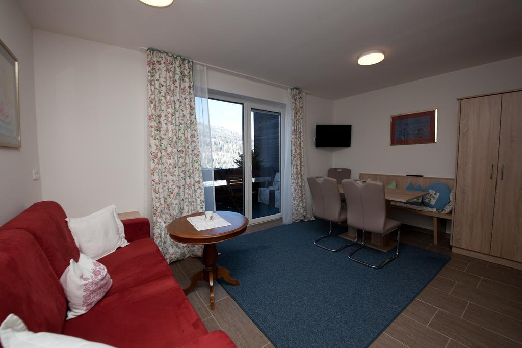 Ferienwohnung Haus Hoffmann Sonnenalpe Nassfeld Exterior foto