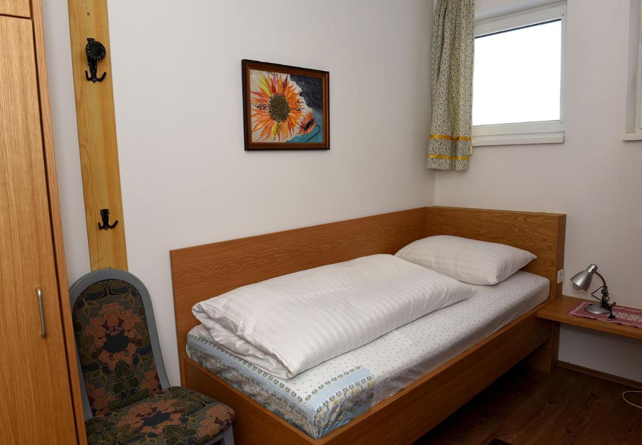 Ferienwohnung Haus Hoffmann Sonnenalpe Nassfeld Exterior foto