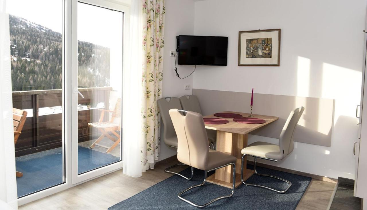 Ferienwohnung Haus Hoffmann Sonnenalpe Nassfeld Exterior foto